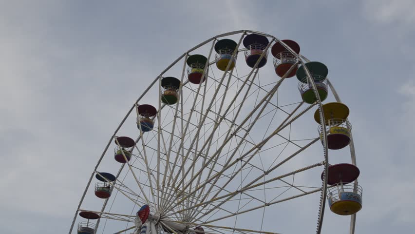 ferris-wheel-at-mela-a-sanskrit-word-meaning-gathering-or-a-fair-it