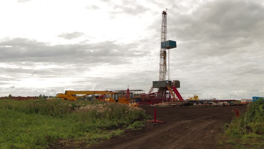 4K Timelapse Oil Gas Drilling Stock Footage Video 12464975 - Shutterstock